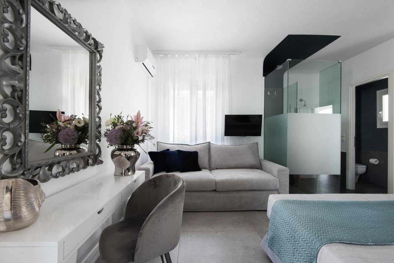 Riva Suites - Adults Only Mykonos Town ภายนอก รูปภาพ