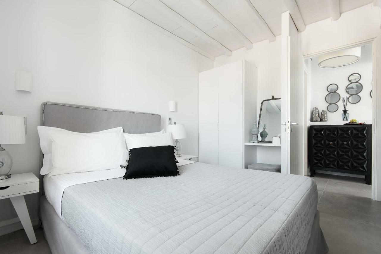 Riva Suites - Adults Only Mykonos Town ภายนอก รูปภาพ